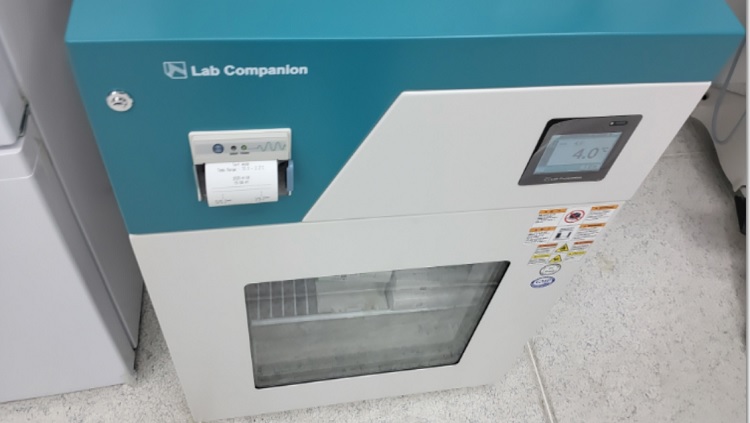 첨단재생의료 실시기관에 필요한 4도씨 냉장고